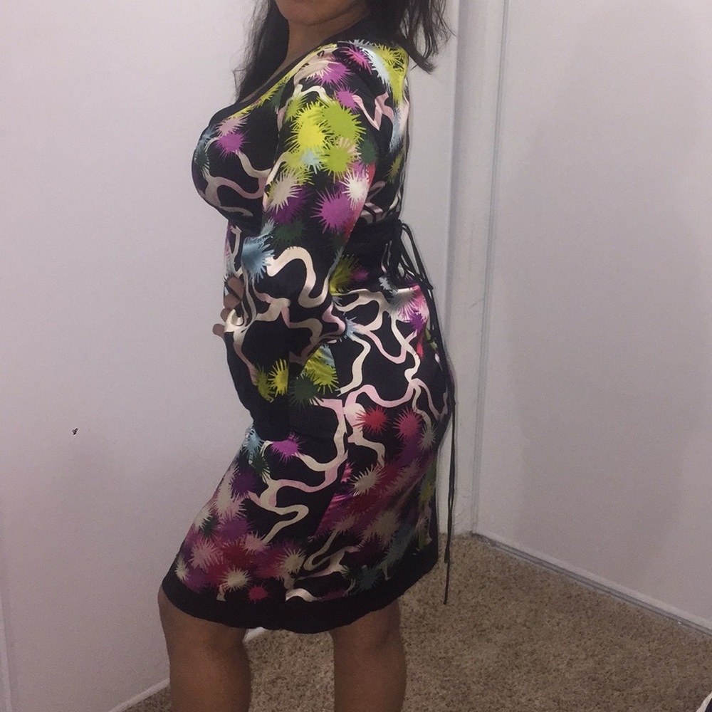 Beautiful Festive dress - Picture 2 of 4